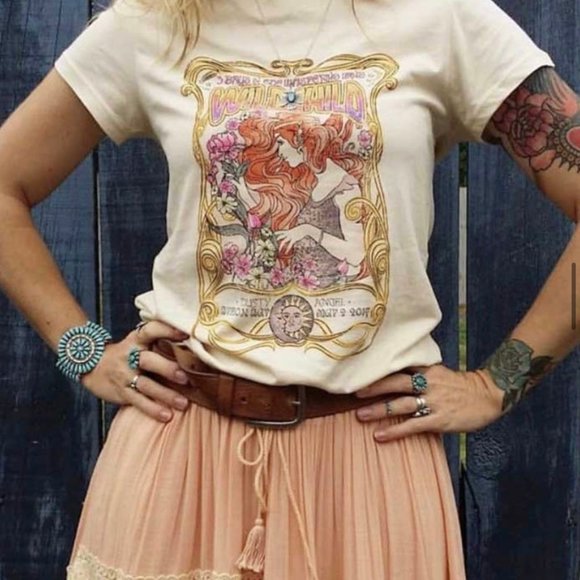 ✨Sale!!✨ Wild Child Dusty Angel Gypsy T-Shirt Medium - Picture 2 of 12